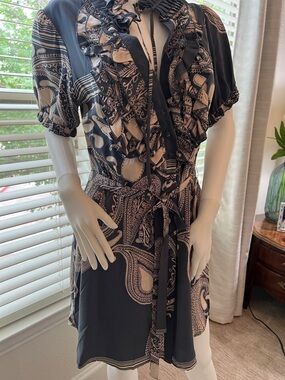 Grey/blue Cream Paisley FAB Ruffle detail Tie-Waist Shirt Jenny Han Dress